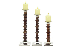 Mango Wood Candle Holder Set (Brown)